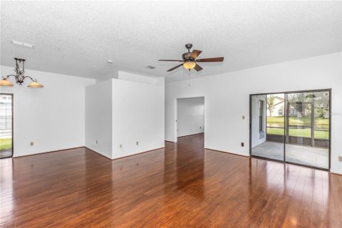 Casa en alquiler en Orlando, Florida, 3 dormitorios, 148.64 m2 № 1904876 - foto 5