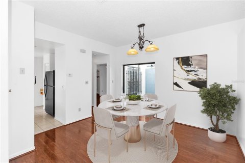 Casa en alquiler en Orlando, Florida, 3 dormitorios, 148.64 m2 № 1904876 - foto 6