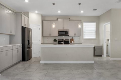 Villa ou maison à louer à Orlando, Floride: 5 chambres, 245.08 m2 № 2403545 - photo 25