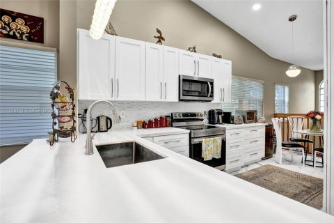 Condominio en venta en Boynton Beach, Florida, 3 dormitorios, 169.27 m2 № 1878843 - foto 15