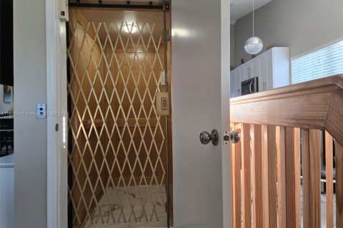 Condominio en venta en Boynton Beach, Florida, 3 dormitorios, 169.27 m2 № 1878843 - foto 6