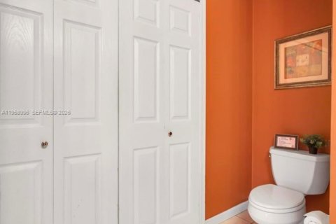 Villa ou maison à vendre à St. Lucie, Floride: 3 chambres, 169.55 m2 № 2024382 - photo 24