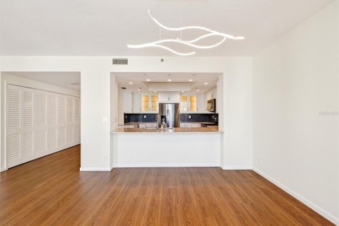 Condo in Sarasota, Florida, 3 bedrooms  № 2233172 - photo 14