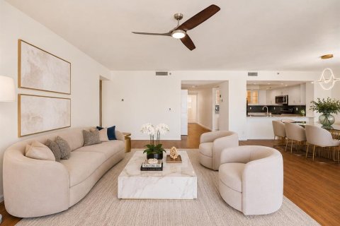 Condo in Sarasota, Florida, 3 bedrooms  № 2233172 - photo 5