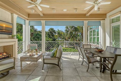 House in Longboat Key, Florida 4 bedrooms, 430.14 sq.m. № 2117288 - photo 28