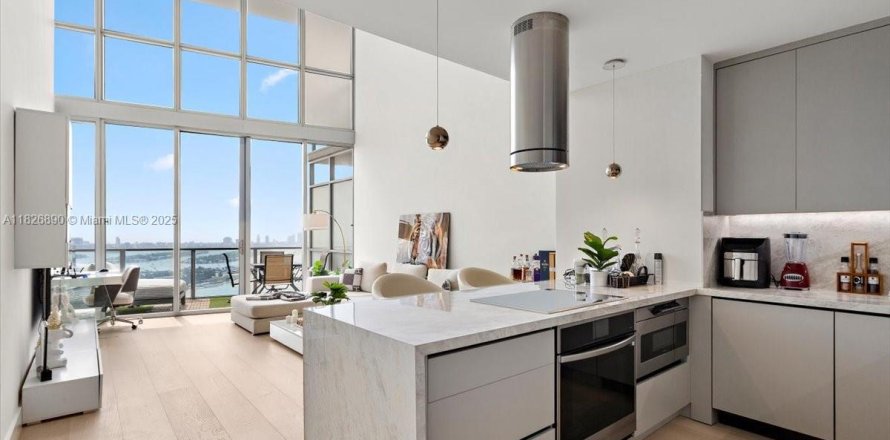Condo in Miami, Florida, 1 bedroom  № 1809149