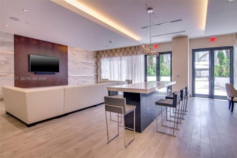 Condominio en venta en Miami, Florida, 2 dormitorios, 76.27 m2 № 2032500 - foto 26
