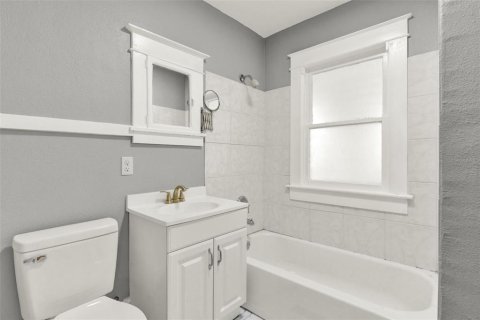 Apartment in Eustis, Florida 3 bedrooms, 118.91 sq.m. № 1841891 - photo 14