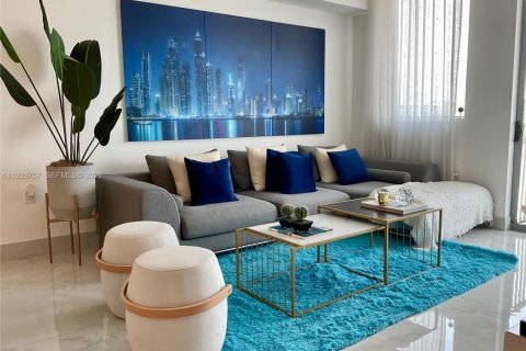 Copropriété à vendre à Hollywood, Floride: 2 chambres, 103.59 m2 № 1997055 - photo 6