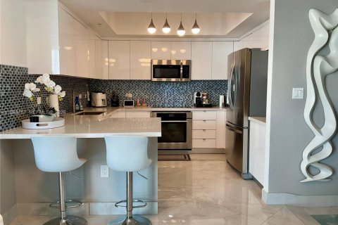 Copropriété à vendre à Hollywood, Floride: 2 chambres, 103.59 m2 № 1997055 - photo 4