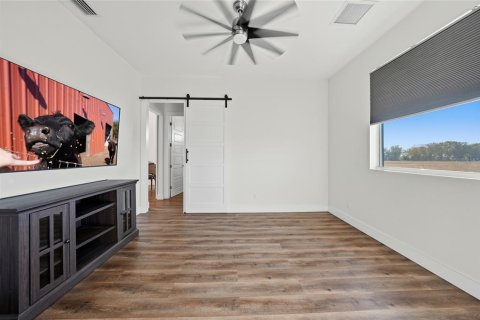 House in Arcadia, Florida 3 bedrooms, 176.61 sq.m. № 2155742 - photo 30