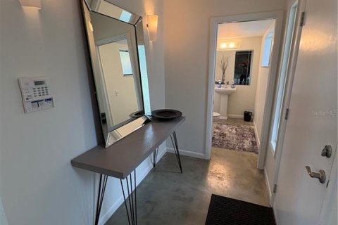 Casa en venta en Tampa, Florida, 3 dormitorios, 233.74 m2 № 2387467 - foto 15