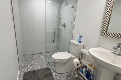 Casa en venta en Tampa, Florida, 3 dormitorios, 233.74 m2 № 2387467 - foto 27