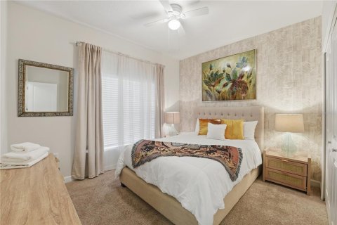 Townhouse in Davenport, Florida 5 bedrooms, 188.03 sq.m. № 2299244 - photo 9