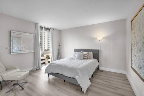 Купить кондоминиум в Авентура, Флорида 3 спальни, 212.75м2, № 2005381 - фото 16