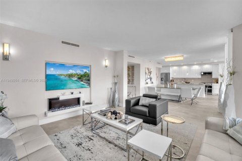 Купить кондоминиум в Авентура, Флорида 3 спальни, 212.75м2, № 2005381 - фото 14