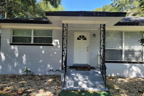House in Jacksonville, Florida 3 bedrooms, 160.26 sq.m. № 770496 - photo 1