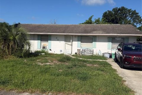 House in Oviedo, Florida 3 bedrooms, 123.19 sq.m. № 2362312