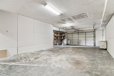 Снять в аренду квартиру в Холидэй, Флорида 3 спальни, 157.19м2, № 2108877 - фото 15