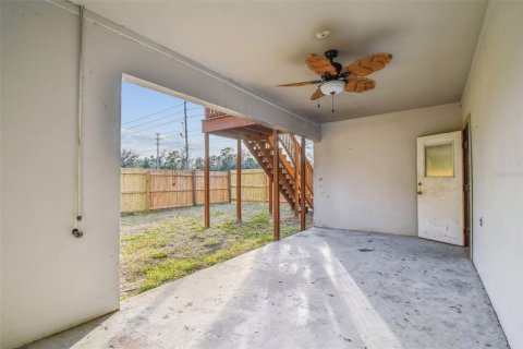 Снять в аренду квартиру в Холидэй, Флорида 3 спальни, 157.19м2, № 2108877 - фото 26