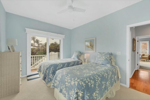 House in Boca Grande, Florida 3 bedrooms, 168.8 sq.m. № 1913427 - photo 28