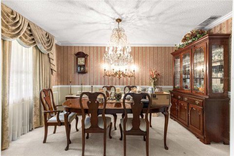 House in Ocala, Florida 3 bedrooms, 204.57 sq.m. № 2150095 - photo 7