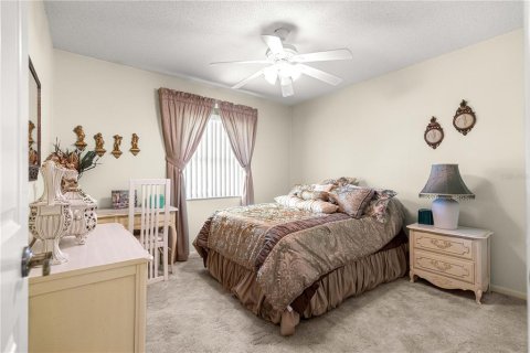 House in Ocala, Florida 3 bedrooms, 204.57 sq.m. № 2150095 - photo 16
