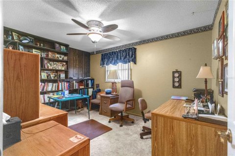 House in Ocala, Florida 3 bedrooms, 204.57 sq.m. № 2150095 - photo 17