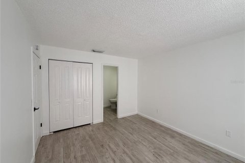 Villa ou maison à louer à Spring Hill, Floride: 3 chambres, 103.49 m2 № 2098787 - photo 19