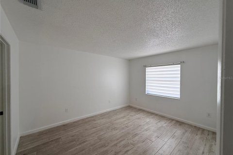 Villa ou maison à louer à Spring Hill, Floride: 3 chambres, 103.49 m2 № 2098787 - photo 17