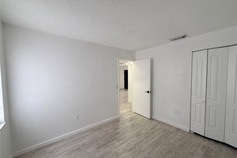 Villa ou maison à louer à Spring Hill, Floride: 3 chambres, 103.49 m2 № 2098787 - photo 14