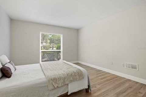 Condo in Sarasota, Florida, 1 bedroom № 2238074 - photo 26