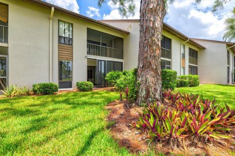 Condo in Sarasota, Florida, 1 bedroom № 2238074 - photo 4