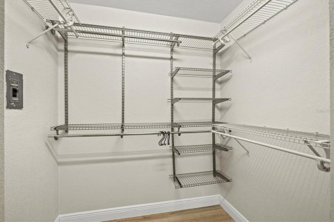Condo in Sarasota, Florida, 1 bedroom № 2238074 - photo 27