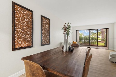 Condo in Sarasota, Florida, 1 bedroom № 2238074 - photo 16