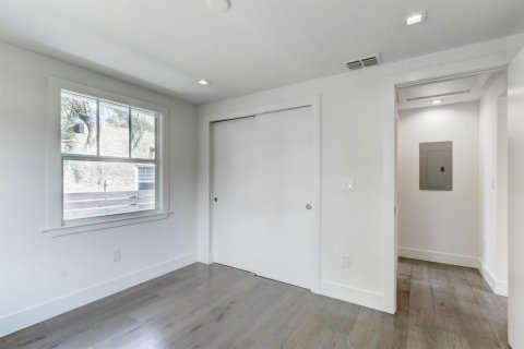 Casa en alquiler en West Palm Beach, Florida, 3 dormitorios, 105.17 m2 № 2084985 - foto 29