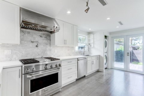 Casa en alquiler en West Palm Beach, Florida, 3 dormitorios, 105.17 m2 № 2084985 - foto 21