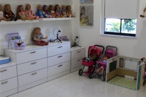 Купить виллу или дом в Хайалиа, Флорида 4 спальни, 184.88м2, № 2003186 - фото 16