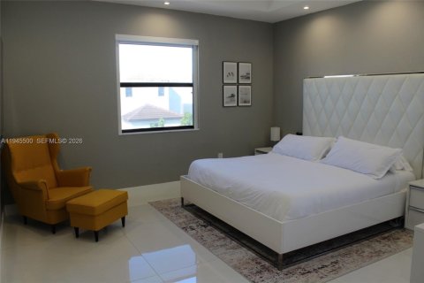 Купить виллу или дом в Хайалиа, Флорида 4 спальни, 184.88м2, № 2003186 - фото 26