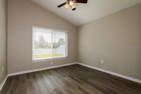 House in Wesley Chapel, Florida 4 bedrooms, 154.68 sq.m. № 2393459 - photo 12