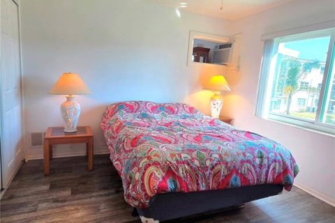 Condominio en venta en Bradenton, Florida, 1 dormitorio, 53.51 m2 № 2212943 - foto 4