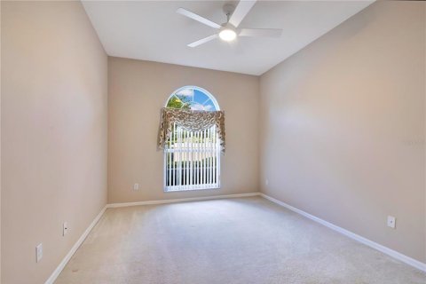 House in Clermont, Florida 2 bedrooms, 185.53 sq.m. № 2096199 - photo 24