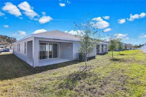 House in Tavares, Florida 4 bedrooms, 192.31 sq.m. № 1259896 - photo 18