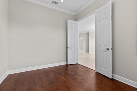 House in Land O' Lakes, Florida 4 bedrooms, 295.15 sq.m. № 2221381 - photo 27