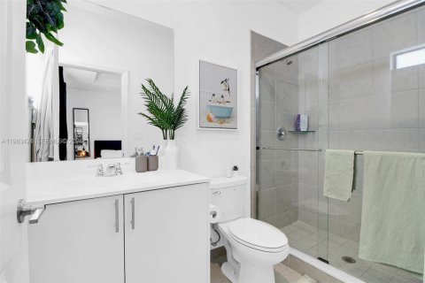 Купить виллу или дом в Хомстед, Флорида 3 спальни, 137.77м2, № 2050223 - фото 19