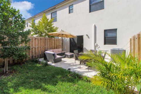 Купить виллу или дом в Хомстед, Флорида 3 спальни, 137.77м2, № 2050223 - фото 24