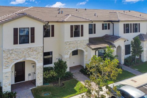 Купить виллу или дом в Хомстед, Флорида 3 спальни, 137.77м2, № 2050223 - фото 26