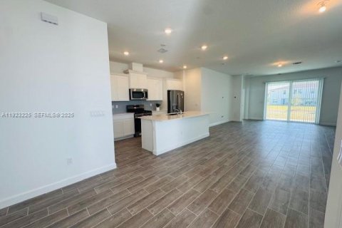 Villa ou maison à louer à Loxahatchee Groves, Floride: 3 chambres № 1976909 - photo 8