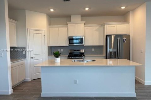 Villa ou maison à louer à Loxahatchee Groves, Floride: 3 chambres № 1976909 - photo 7