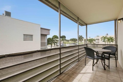 Condo in Delray Beach, Florida, 2 bedrooms  № 2400006 - photo 18